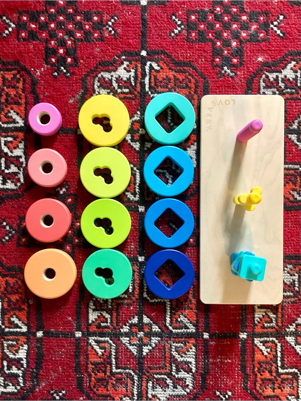 Lovevery Twist and Pivot Pattern Puzzle